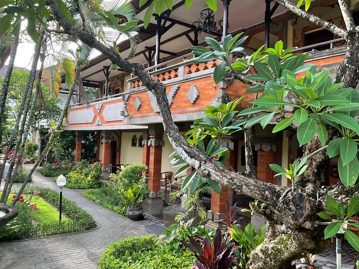 Grand Kumala Hotel Hotel Kumala Legian Kuta Bali 3*, Legian (Bali)